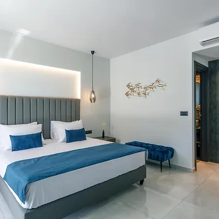 Del Sur Luxury Villa, Heated Pool & Utter Privacy, By Thinkvilla Villa Lefkogeia