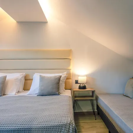 Del Sur Luxury Villa, Heated Pool & Utter Privacy, By Thinkvilla Villa *