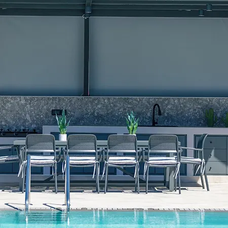 Villa Del Sur Luxury Villa, Heated Pool & Utter Privacy, By Thinkvilla Lefkogeia